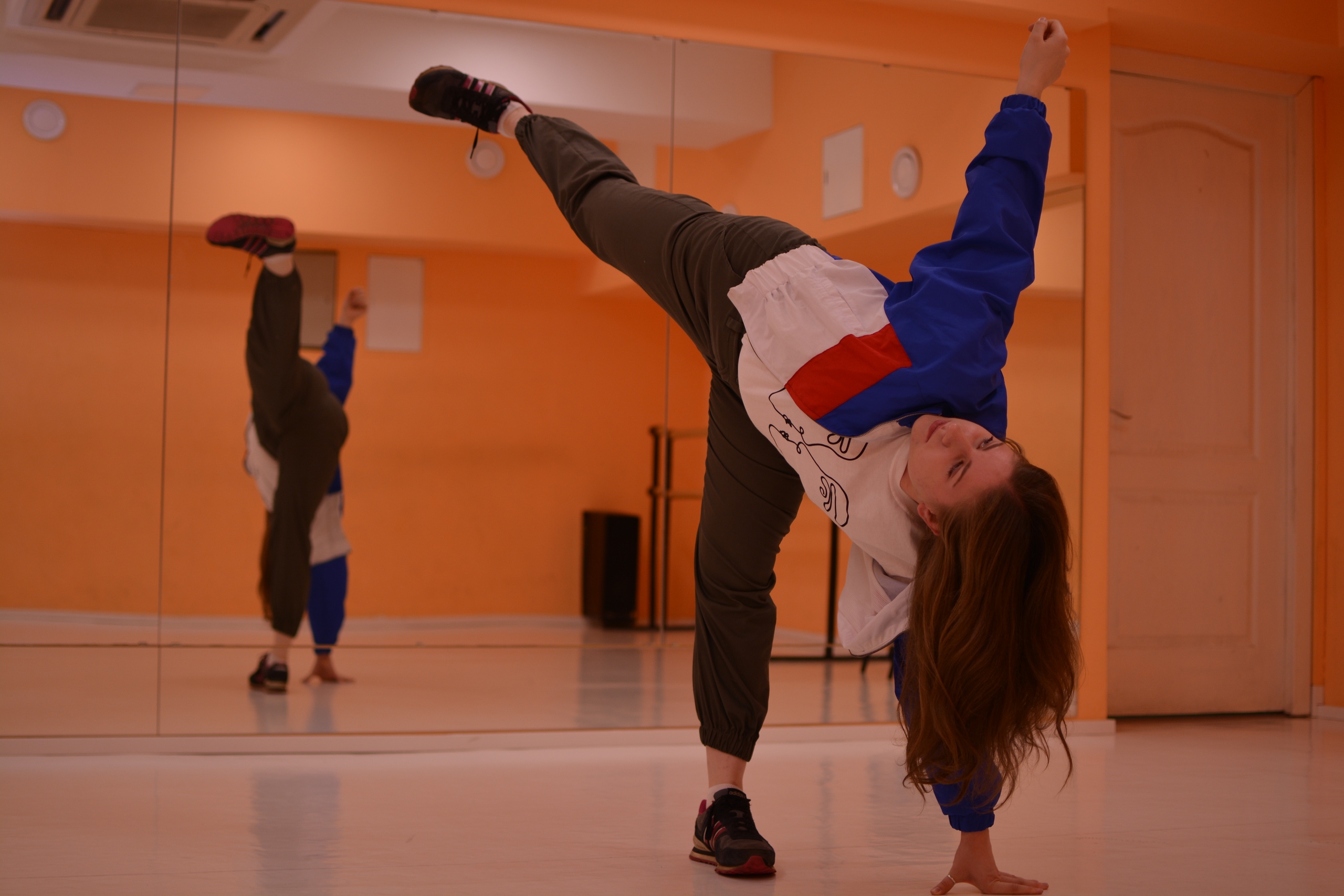 Джаз-модерн в 5Life - групповые занятия для взрослых