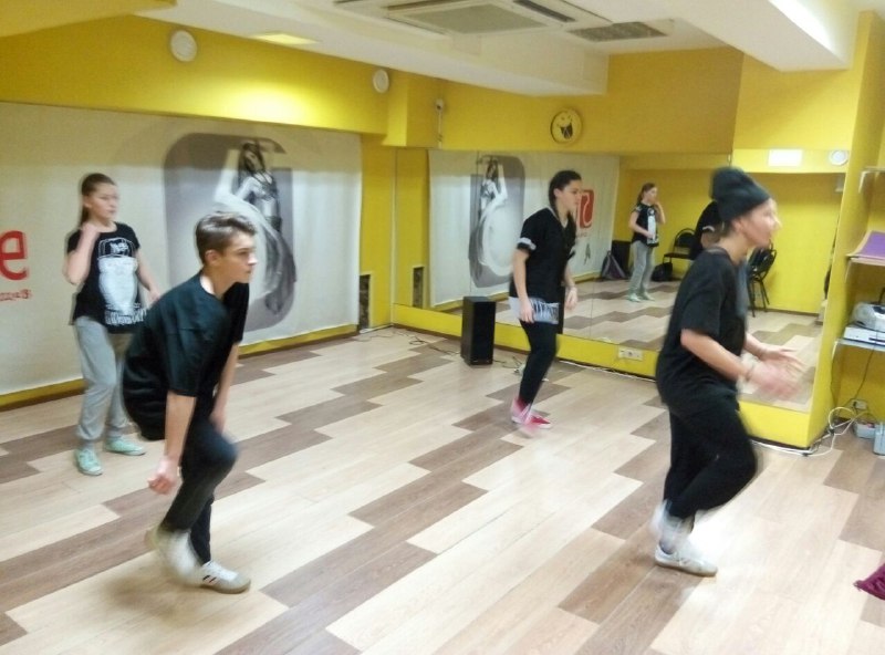 Стрит данс в школе 5Life - групповые занятия 