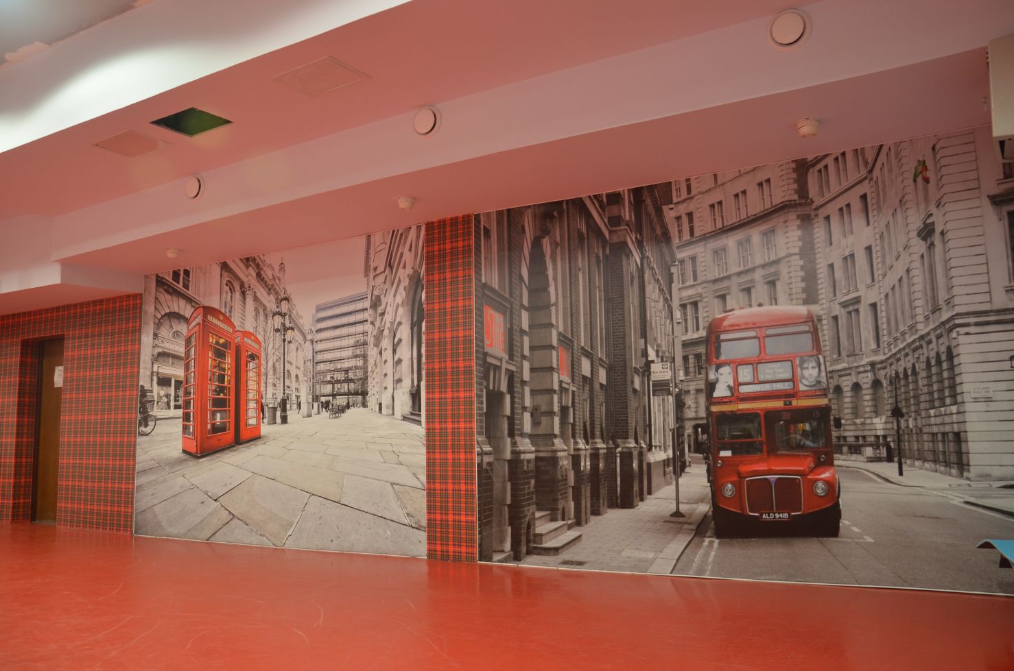 Зал для танцев в аренду в 5Life